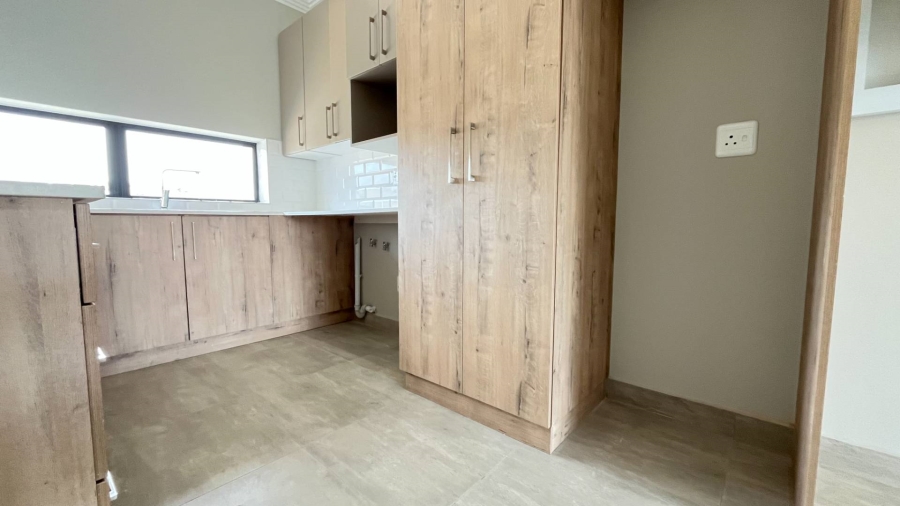 2 Bedroom Property for Sale in Hartenbos Central Western Cape